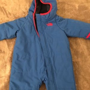 Northface bunting 6-12m